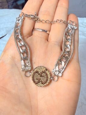 Gucci upcycled Silver-Tone Chain Bracelet with Gold-Tone Logo Medallion